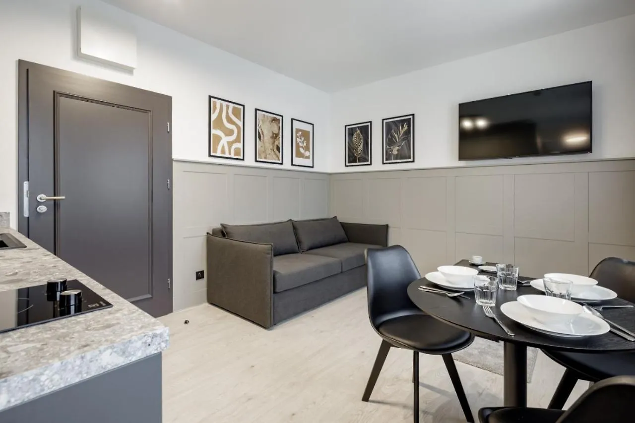 Apartamenty L11, Limanowskiego Poznan Aparthotel