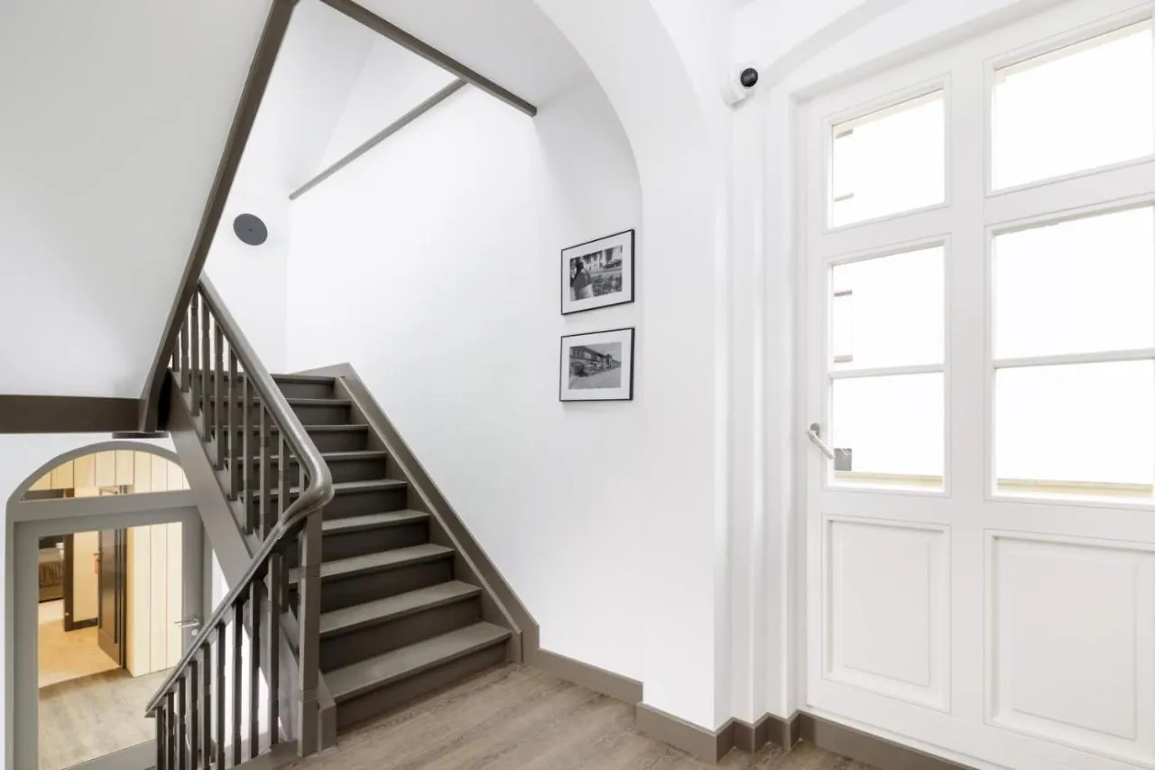 Apart Otel Apartamenty L11, Limanowskiego Poznan