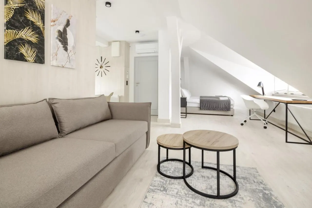 Apartamenty L11, Limanowskiego Poznan Aparthotel