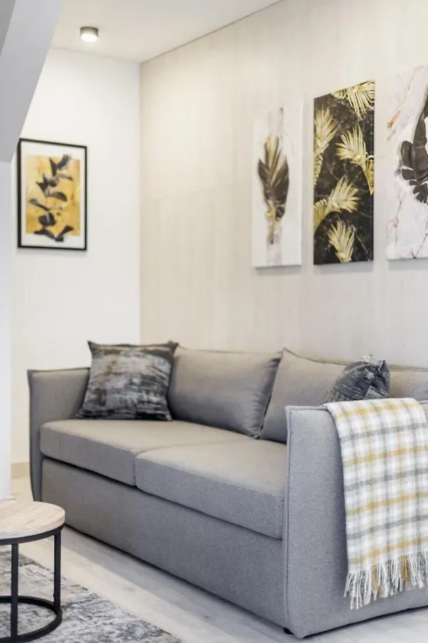 *** Aparthotel Apartamenty L11, Limanowskiego Poznan Poland