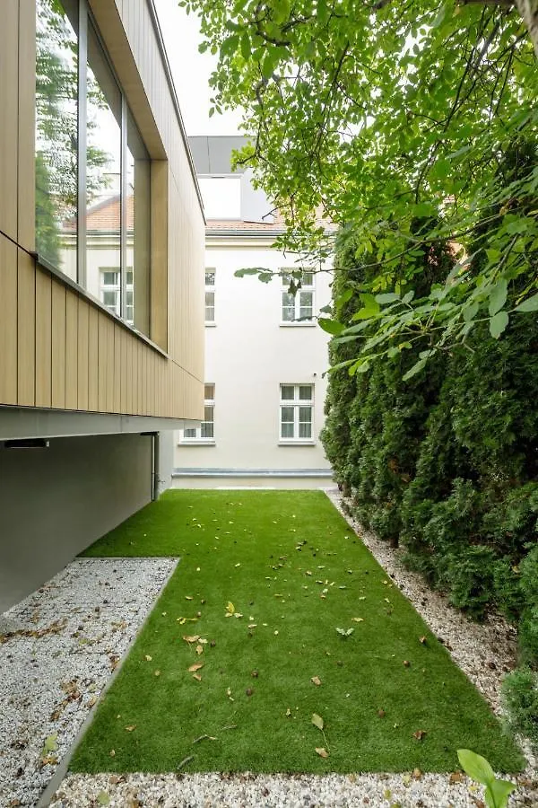 Aparthotel Apartamenty L11, Limanowskiego Poznan